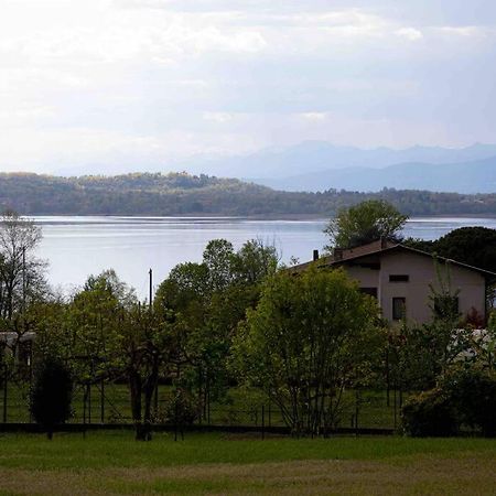 Vista Lago-Appartamento Funzionale Con Vista วาเรเซ ภายนอก รูปภาพ